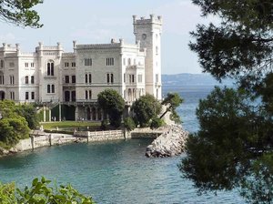 Das Castello Miramar bei Triest image-15745