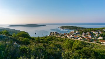 pero-vojkovic-k_N6imlx3MY-unsplash