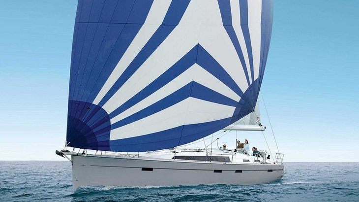 csm_bavaria-sy-cruiserline-c51style-exterieur-cr51_style_1a9923_2_39l_flat_blau_4a83ea5adf