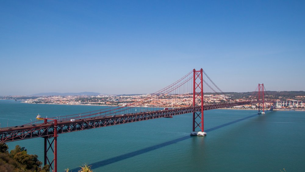 Die ponte 25 de abril in Lissabon