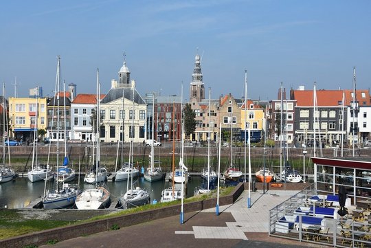 marina-2802436_1280