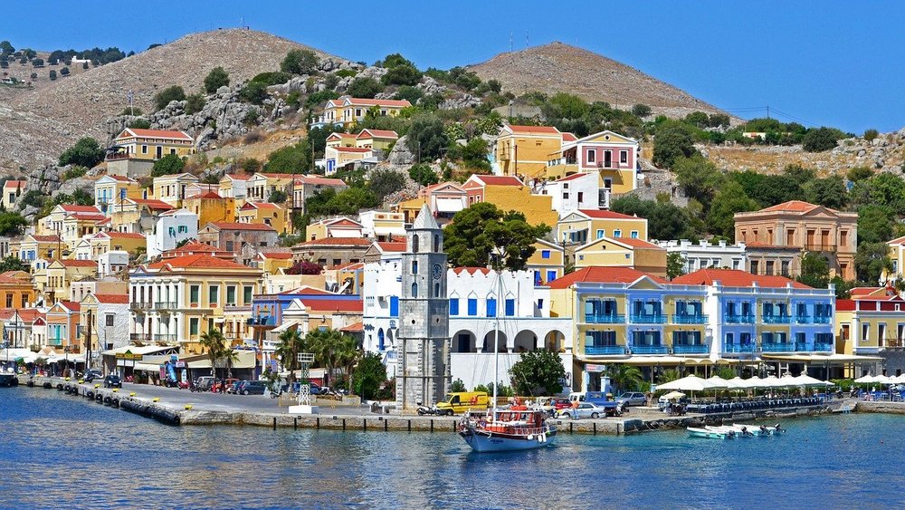 In Symi auf der gleichnamigen Insel In Symi auf der gleichnamigen Insel