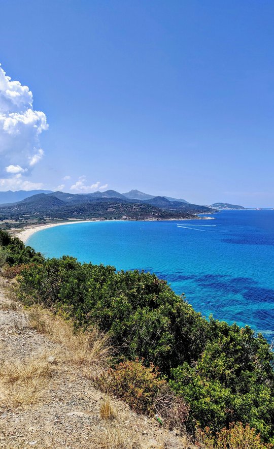 benoit-debaix-u-FrbJ4JSC0-unsplash