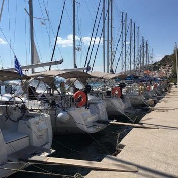 Greek Sails Flotte in Poros