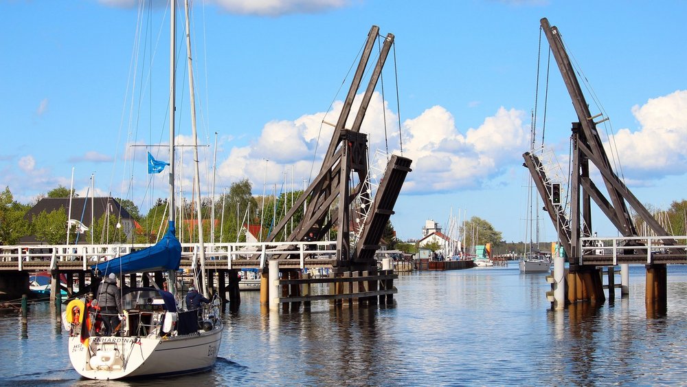 Klappbrücke bei Greifswald Wieck