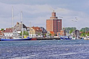 Eckernförde im Vorhafen image-16165