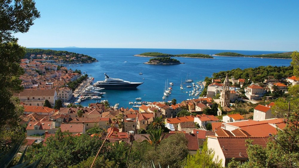 Der Ort Hvar und die Pacleni Inseln Der Ort Hvar und die Pacleni Inseln