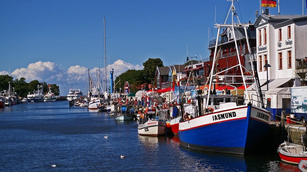 Am Alten Strom in Warnemünde